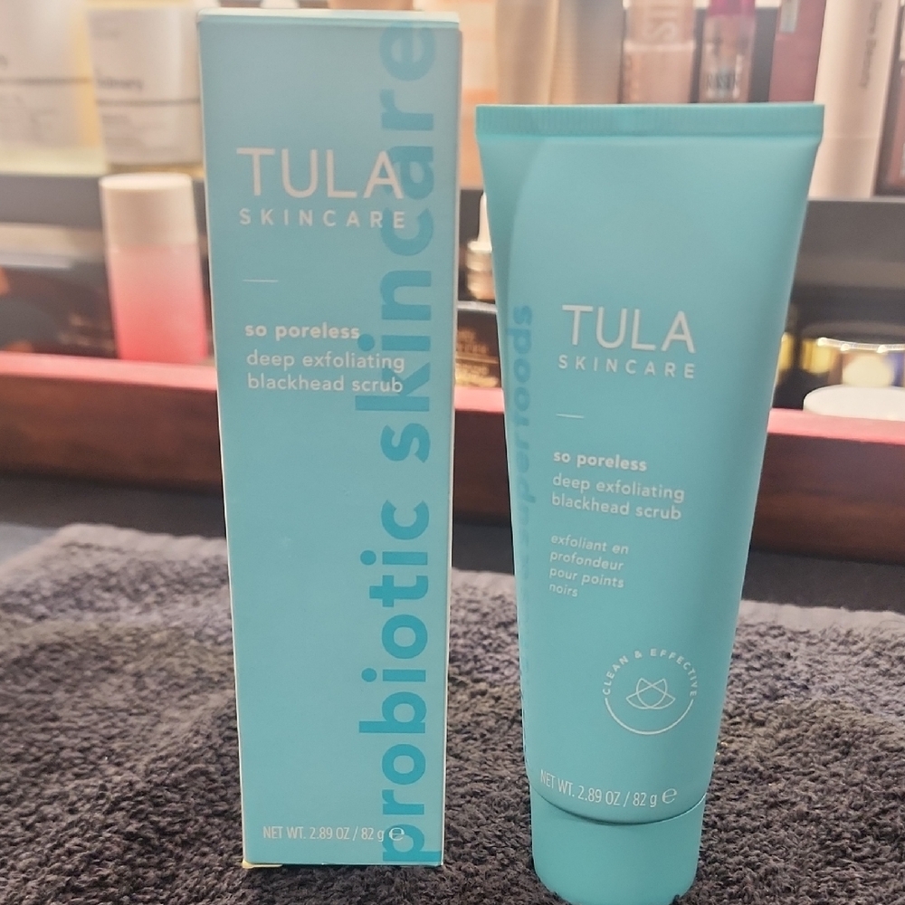Tula Skincare So Poreless Exfoliating Scrub - Light Blue